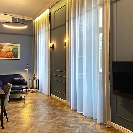 Rumor Hotel 4*